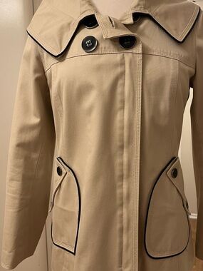 Soia & Kyo Tan/Beige Double-Breasted Trench Jacket with Black Contrast Piping